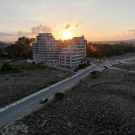 Allure Beach Resort Aparthotel Primorsko Exterior foto