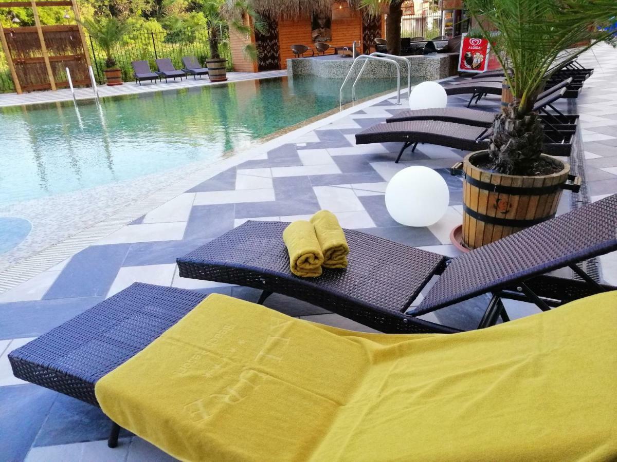 Allure Beach Resort Aparthotel Primorsko Exterior foto