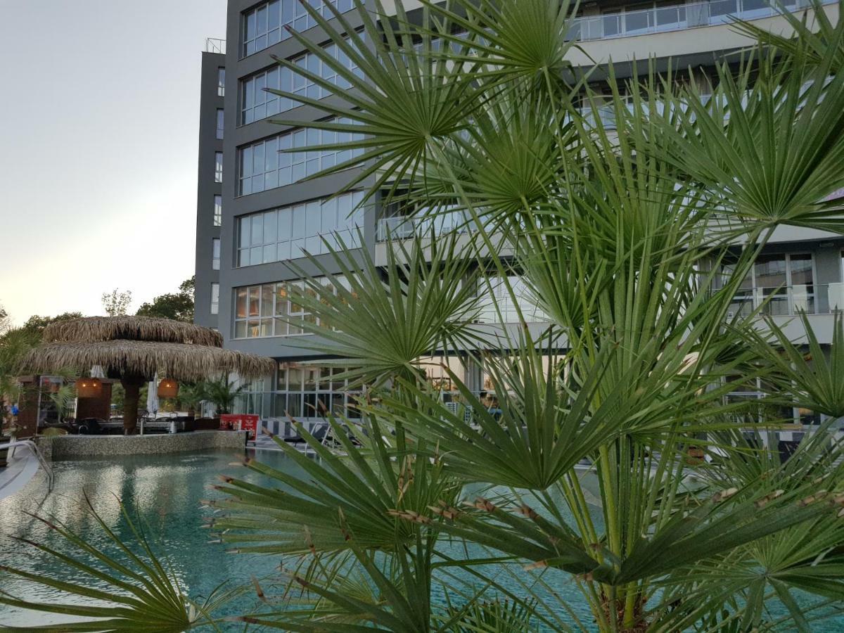 Allure Beach Resort Aparthotel Primorsko Exterior foto